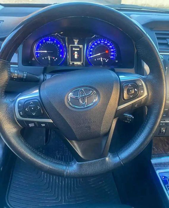 Toyota Camry 2016
