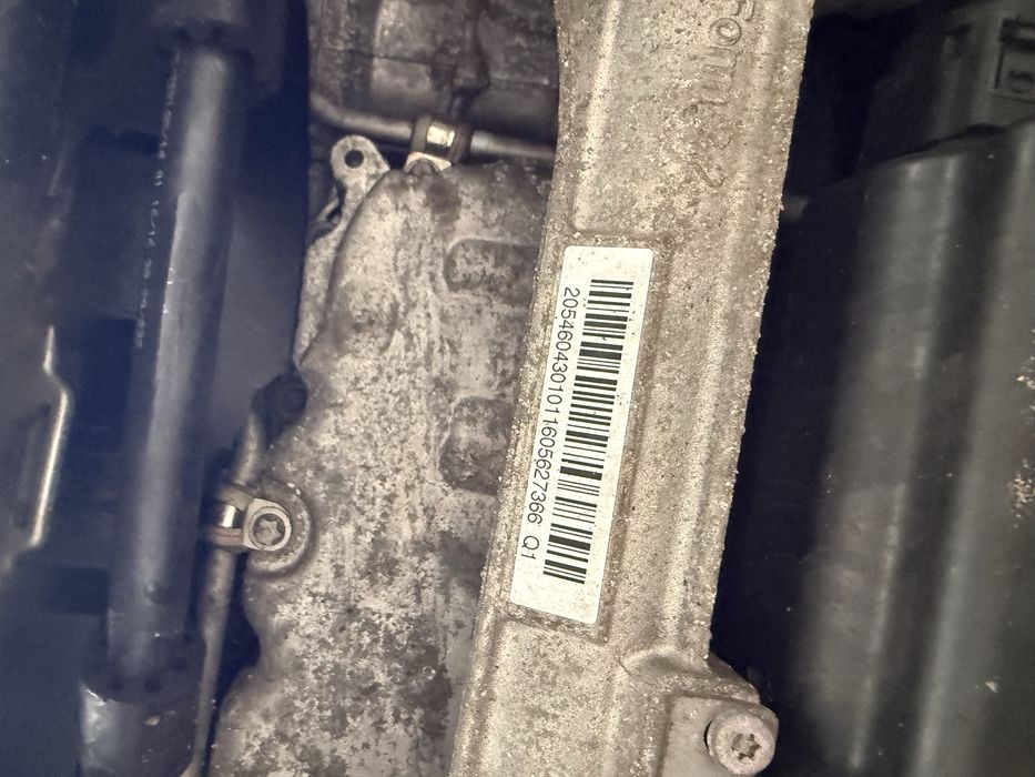 На части w205 Мерцедес C200 бензин /Автомат/