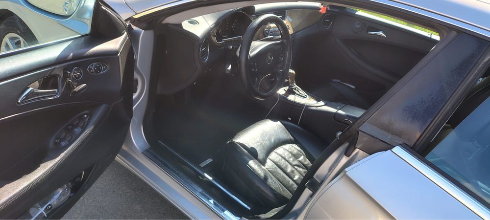 Se vinde Mercedes  CLS