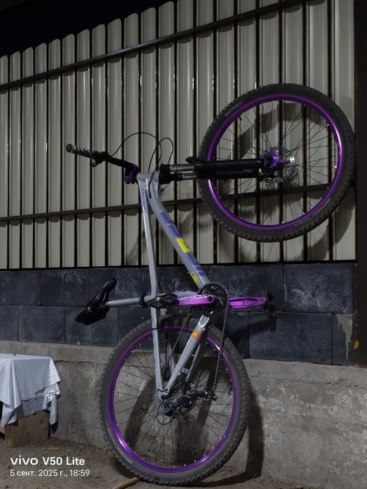 IIEREK I5 dirt bike