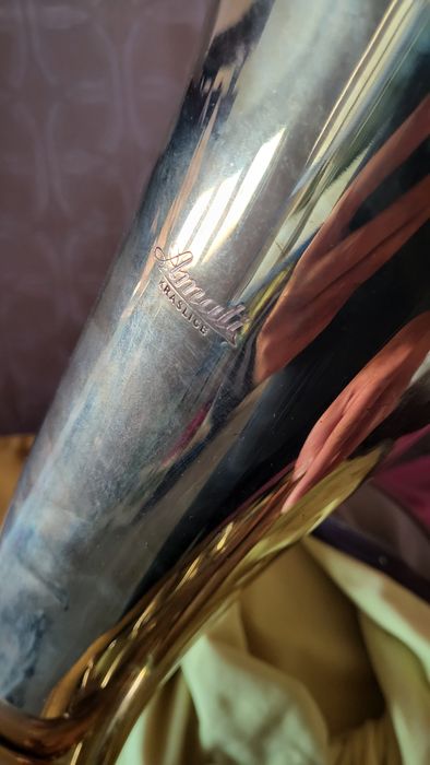 Басфлигорна/Баритон  Amati