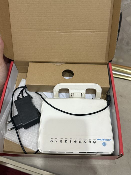 Wi-fi router sotiladi