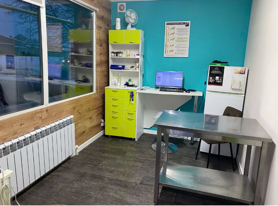 Ветеринарный врач .