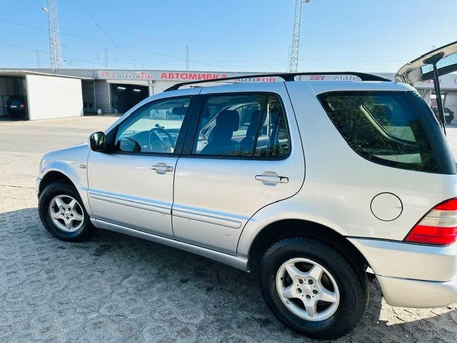 Djip 4x4 Mercedes ml270