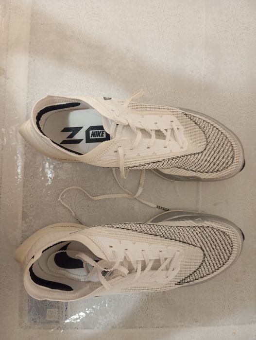 Кроссовки Найк беговые