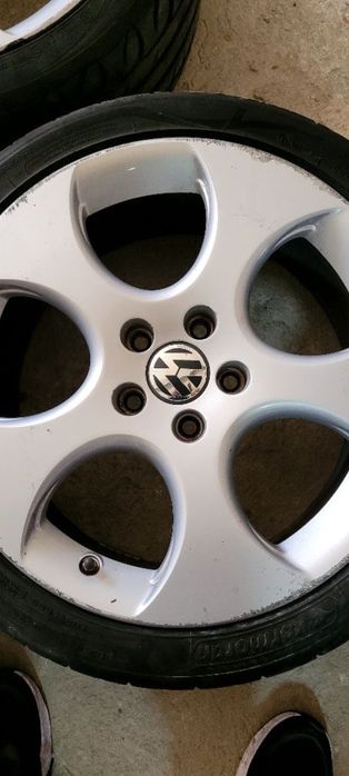 Летни гуми джанти за VW golf 18 цола