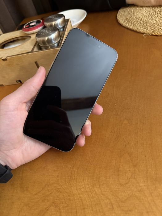 Iphone 15 pro max 256 gb.