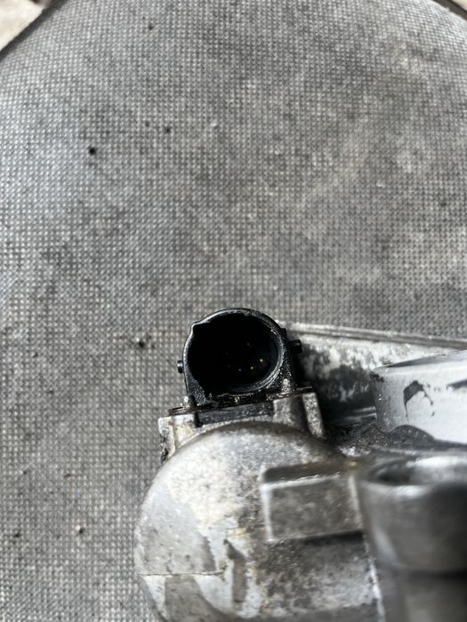 Продаеться дроссель м111 2.0