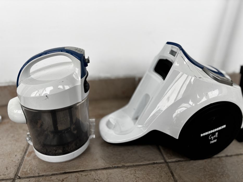 Aspirator fără sac Heinner Cyel