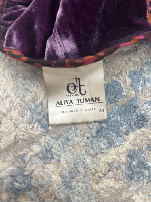 Платье бренда Aliya Tuman
