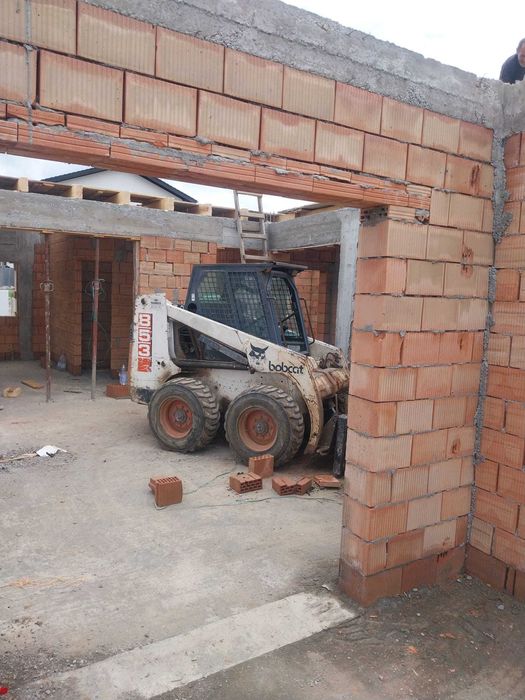 Construcții și renovări complete