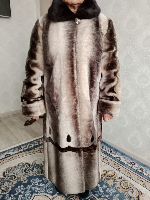 Продам мутонавая  шубу