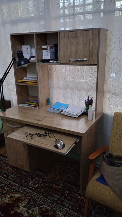 Рабочий стол для письма