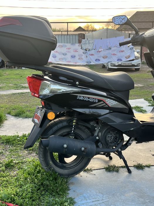 продам мопед м8 про