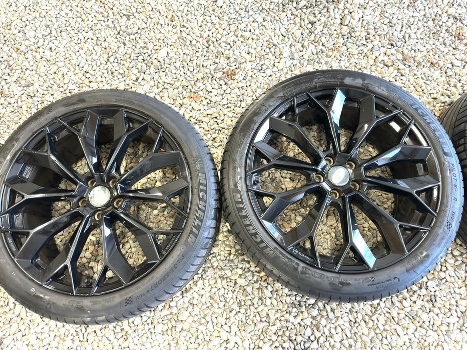 Джанти 22 Range Rover, 5х120, 9.5J ET49, с Michelin Pilot 275/40