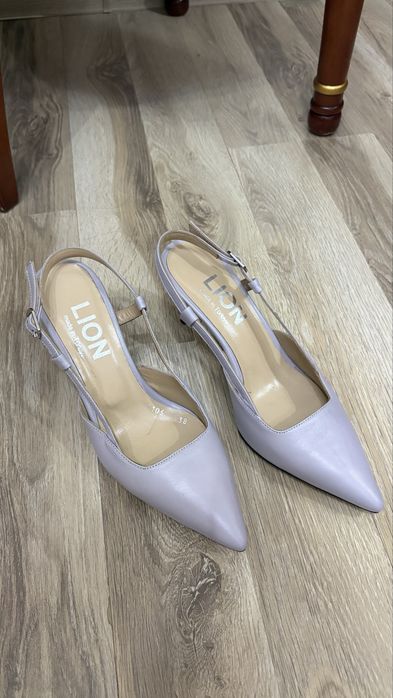 Размер 38. Цена 13 000