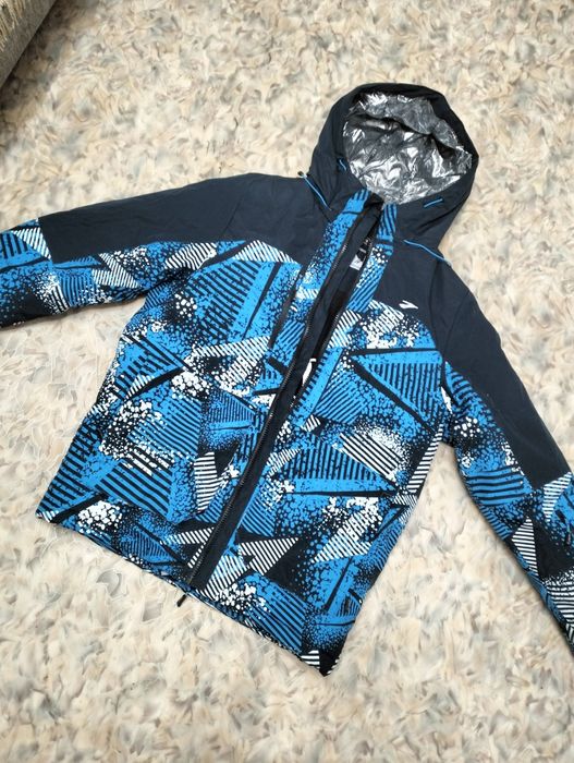 Продаю мужской костюм,зима