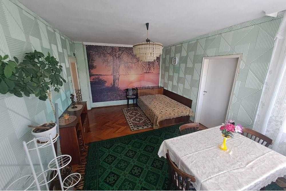 Дава се под наем Двустаен апартамент в Русе, Широк център - 62 кв.м за 239.7 € - Снимка #4