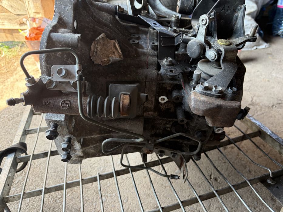 Ръчна скоростна кутия /6ск/ Toyota Avensis T27/2.0D/124kc