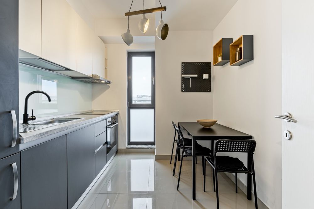 Apartment 3 camere/ bloc day residence/ dristor/mobilat& utillat