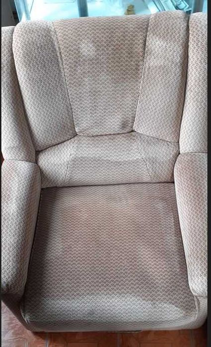 Canapele de 2 si 3 locuri, plus 1 fotoliu