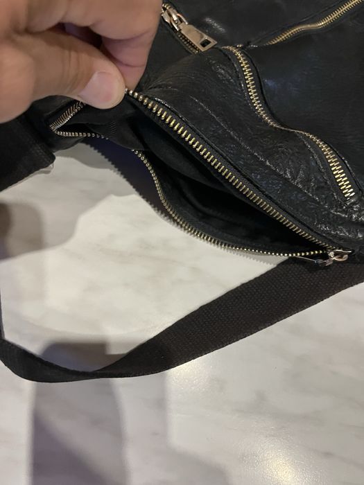 Мъжка чанта за през рамо