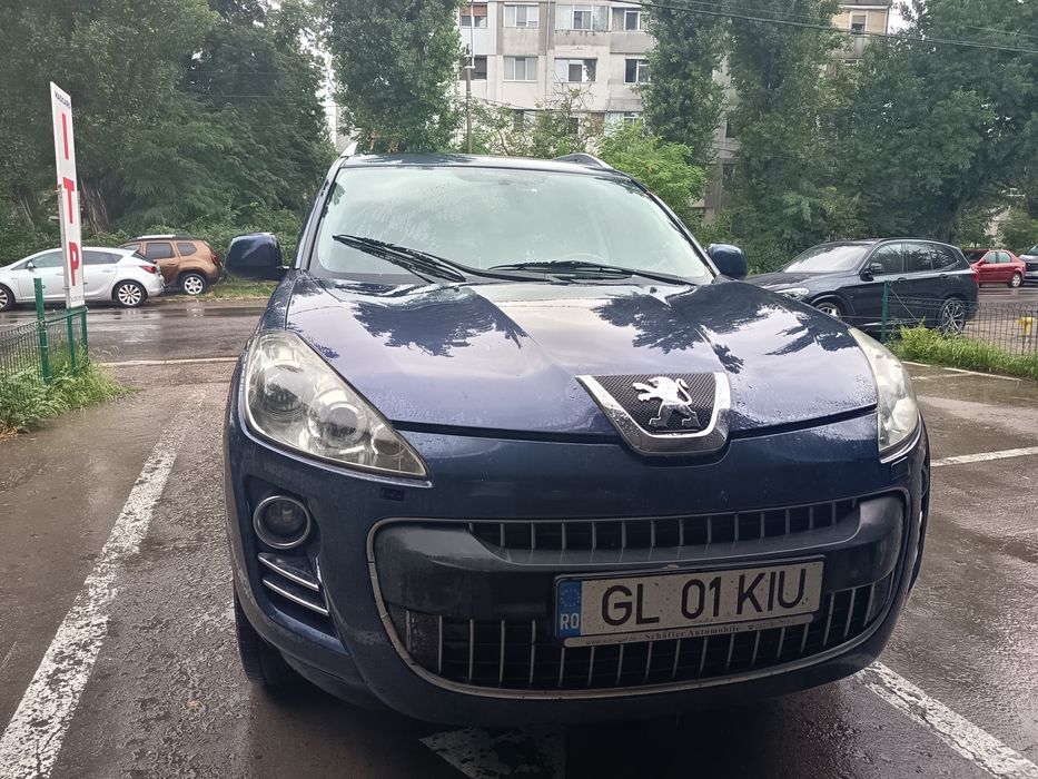 Peugeot 4007