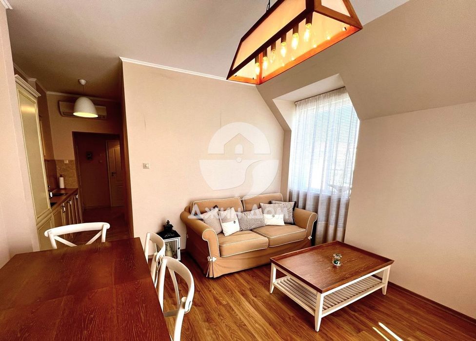 Продава се Тристаен апартамент в к.к. Слънчев бряг - 91 кв.м за 1418 €/кв.м - Снимка #3