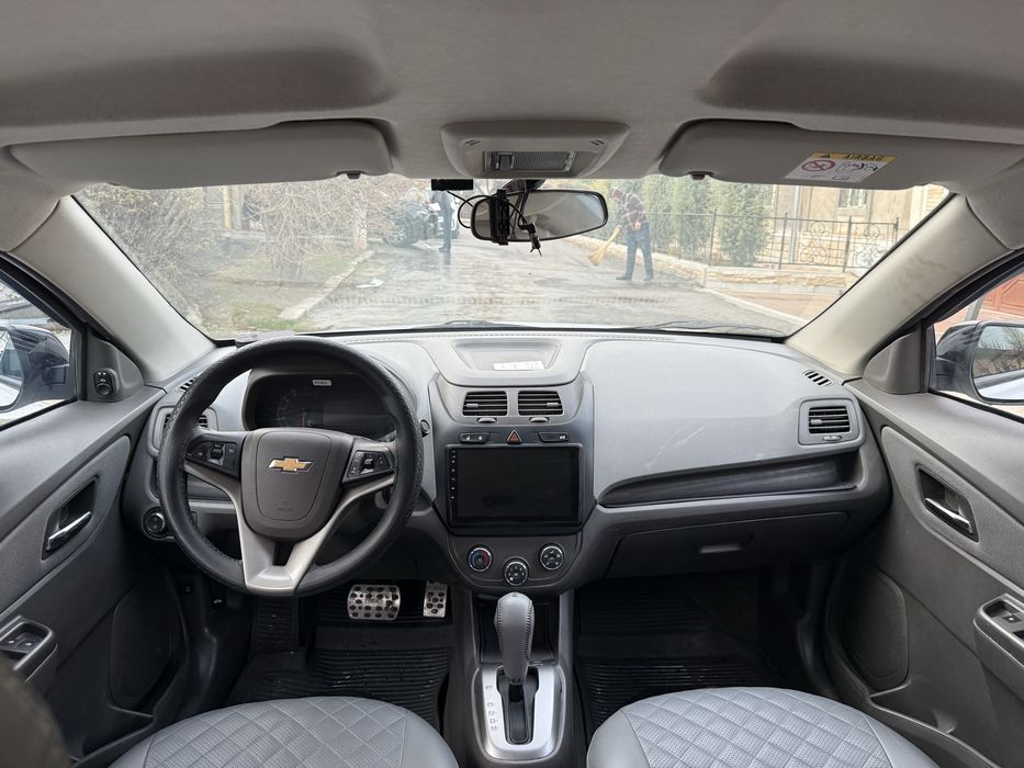 Chevrolet Cobalt 2025 — 5