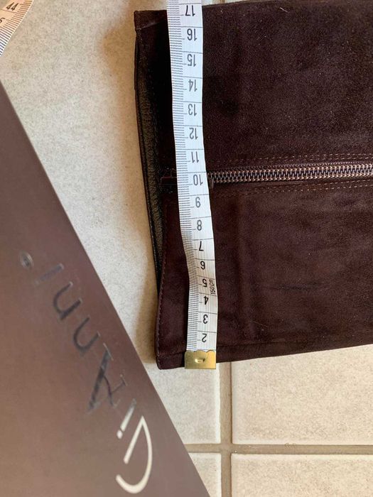 Продавам дамски ботуши GiAnni