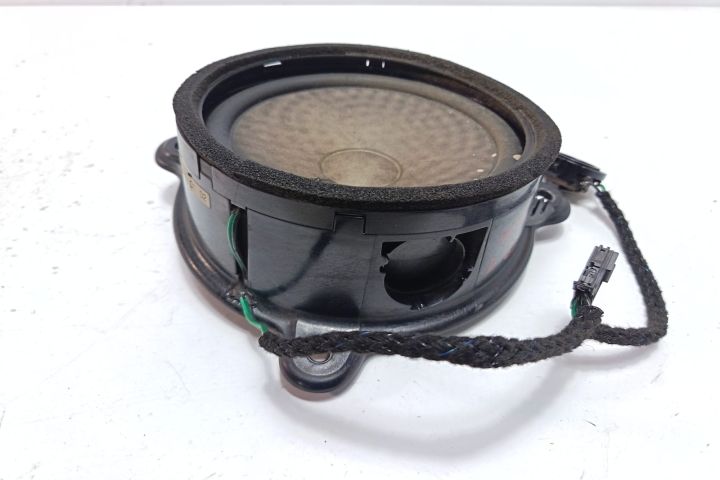 Boxa fata stanga A1688200102 Mercedes-Benz A-Class W168