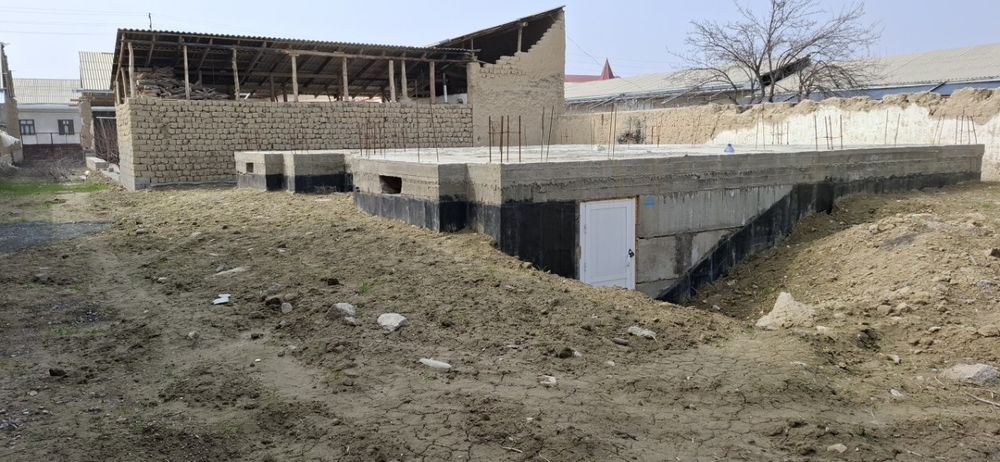 Yer sotiladi pojarkada