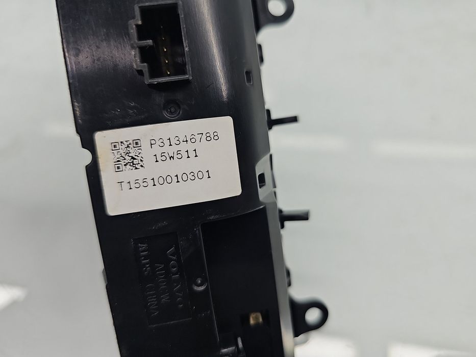 Panou comanda clima spate Volvo XC90 II [Fabr 2015-2024] P31346788