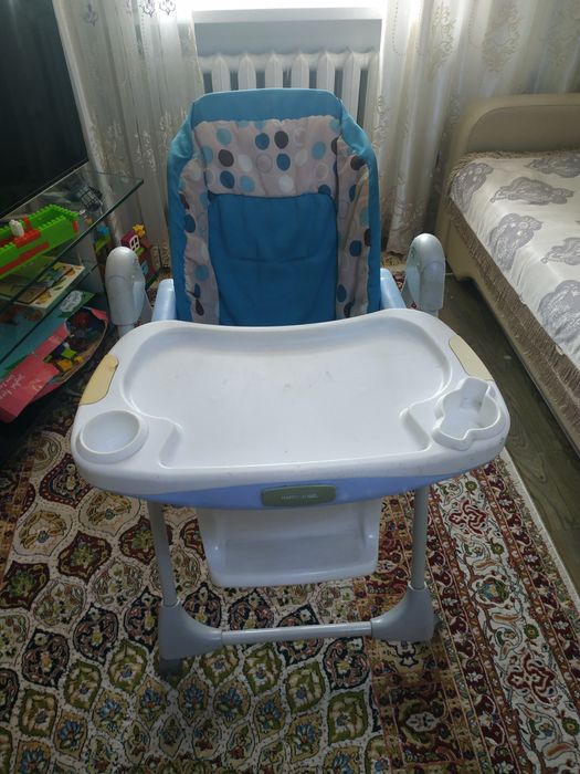 Детский стул для кормления
