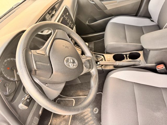 Toyota Auris Toyota Auris 2017 | 117.000 km | Proprietar | Istoric complet | Ideală