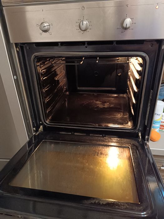 Set cuptor electric și plita gaz Whirlpool