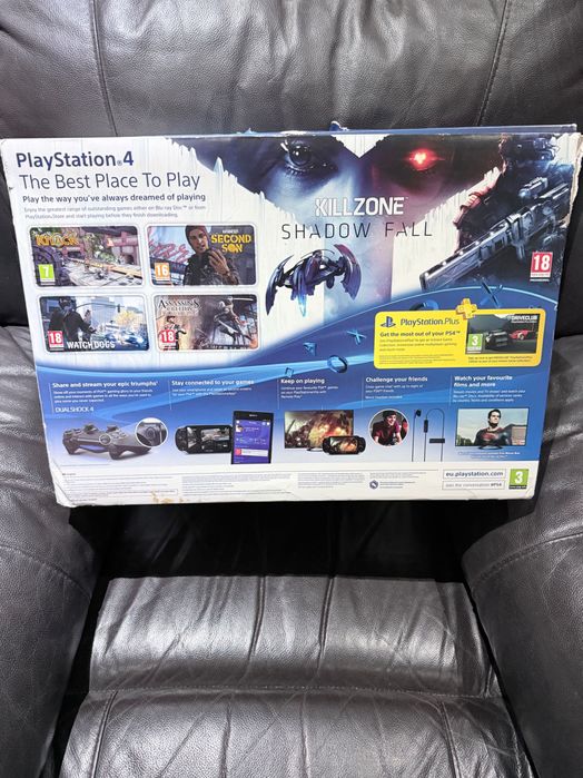 Play Station 4 500G C кутия ( Boxed)