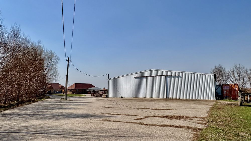 Яблоневый сад 51га