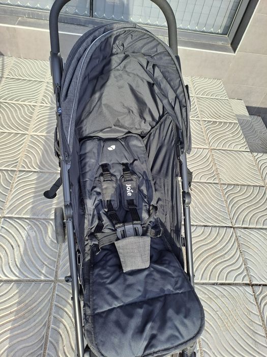 Детска количка Joie brisk pavement