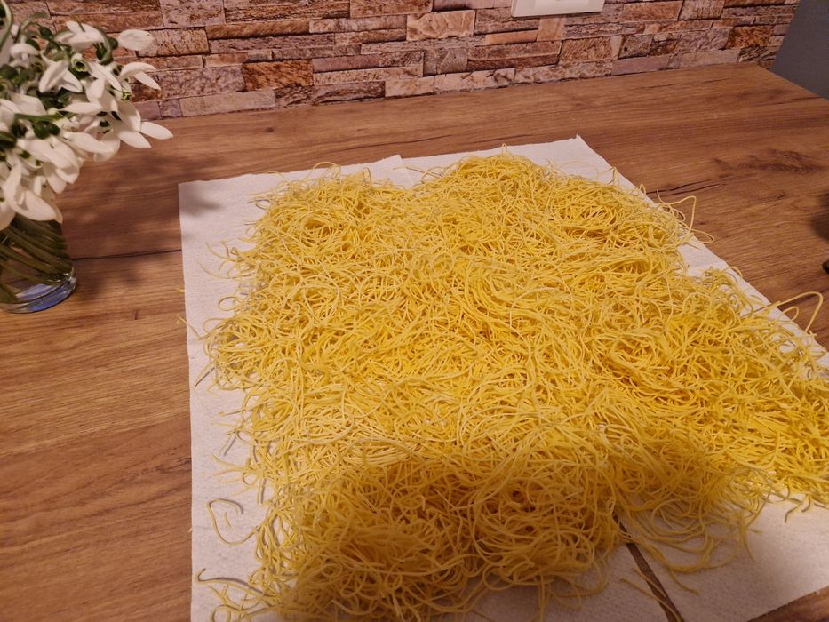 Fidea si Tăieței lati