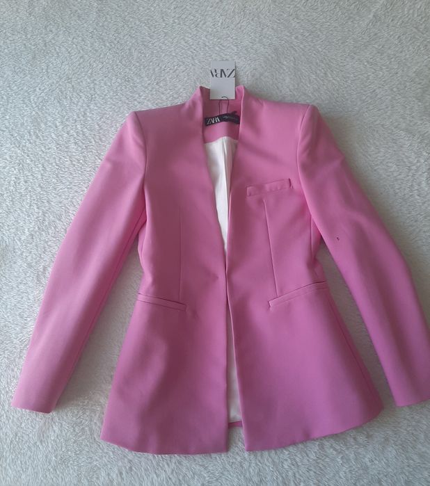 Дамско сако ZARA, НОВО.