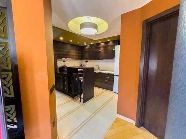 Продава се Двустаен апартамент в София, Красно село - 67 кв.м за 2090 €/кв.м - Снимка #3