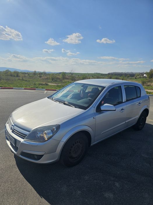 Opel Astra H 1.6 benzina 105CP