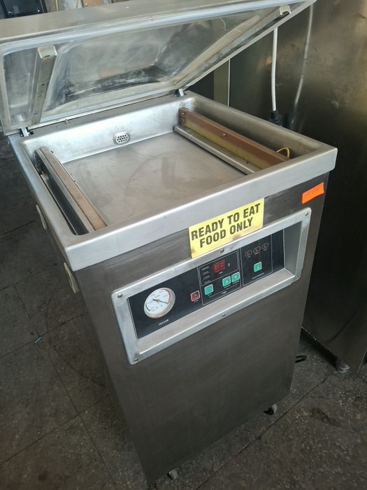 Вакуум машина професионална