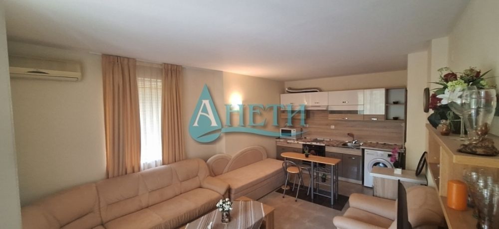 Продава се Двустаен апартамент в Приморско - 75 кв.м за 1587 €/кв.м - Снимка #2