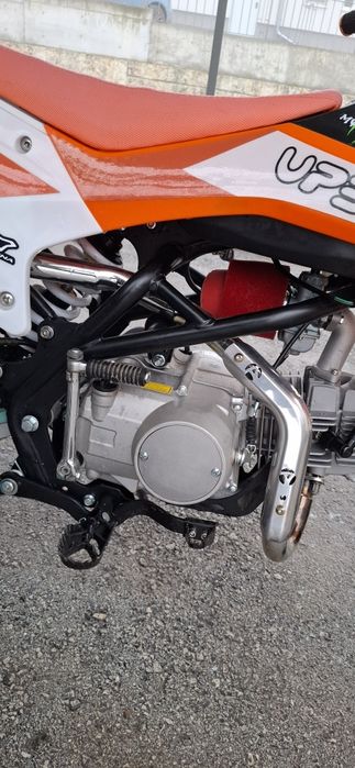 Кросов мотор Upbeat 125cc