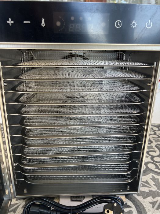 Сушилня за плодове и зеленчуци. Дехидрататор