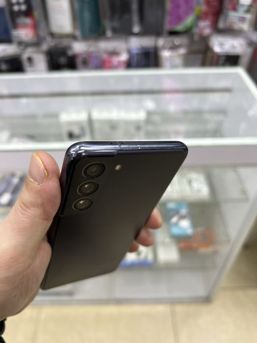 Samsung Galaxy S21 5G 8/256G Black Duos idealni sastayana