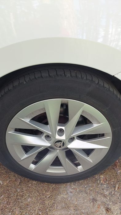 SKODA Octavia 2021 — imagine 3