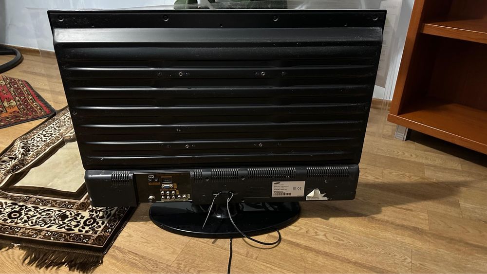 Телевизор Samsung